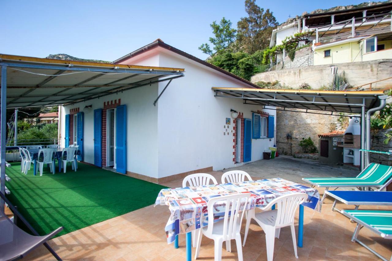 Villa La Terrazza Sul Mare - Goelba Fetovaia Exterior photo